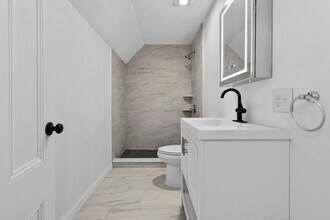 166 Elliot St in Newton, MA - Building Photo - Building Photo