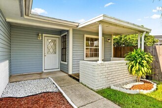 8110 Canyon Oak Ln in Orlando, FL - Building Photo - Building Photo