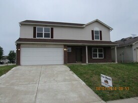 11324 Roundwood Ct in Indianapolis, IN - Building Photo