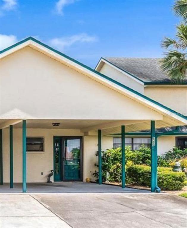 property at 646 Yardarm Dr