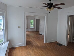 252 Buckingham Ave, Unit 1st Floor in Syracuse, NY - Building Photo - Building Photo