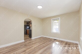 2904 S Pershing Dr in Muncie, IN - Building Photo - Building Photo