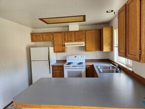 501 Jamie Dr in Selah, WA - Building Photo - Building Photo