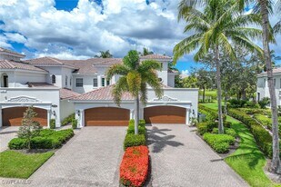 2717 Callista Ct in Naples, FL - Building Photo