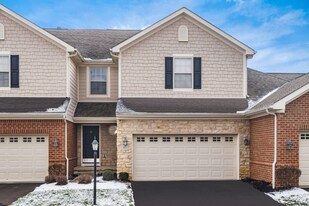 903 Adara Dr in Columbus, OH - Building Photo