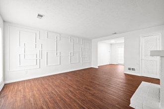 151 Old Ferry Way in Roswell, GA - Building Photo - Building Photo