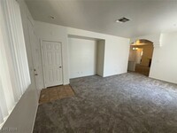 335 Brilliant Summit Cir in Henderson, NV - Building Photo - Building Photo