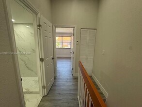 5650 W 26th Ct in Hialeah, FL - Building Photo - Building Photo