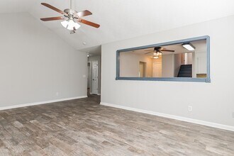 154 Kingsbridge Dr in Goose Creek, SC - Building Photo - Building Photo