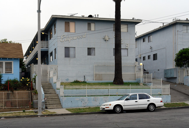 Edgewood Apartments in Inglewood, CA - Building Photo - Building Photo