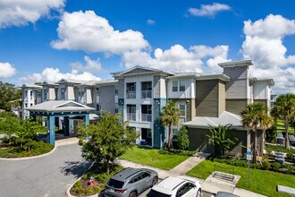 Valencia Grove II in Eustis, FL - Building Photo - Primary Photo