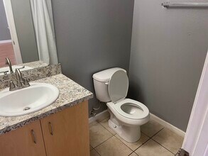 2719 W Tharpe St in Tallahassee, FL - Building Photo - Building Photo