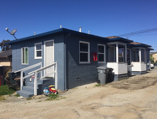 521 Santa Maria St in Salinas, CA - Building Photo - Building Photo