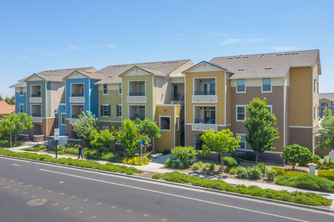 Mutual Housing at Spring Lake in Woodland, CA - Building Photo - Building Photo