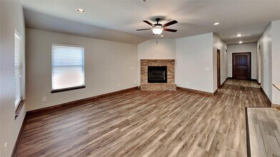 14000 Northwood Village Dr in Piedmont, OK - Building Photo - Building Photo