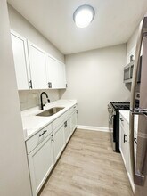 4300 N Keystone Ave in Chicago, IL - Building Photo - Building Photo