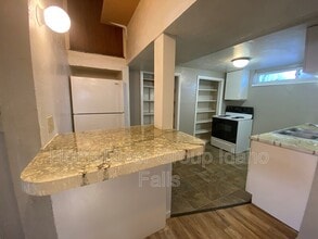 106 S 3rd W in Rexburg, ID - Building Photo - Building Photo