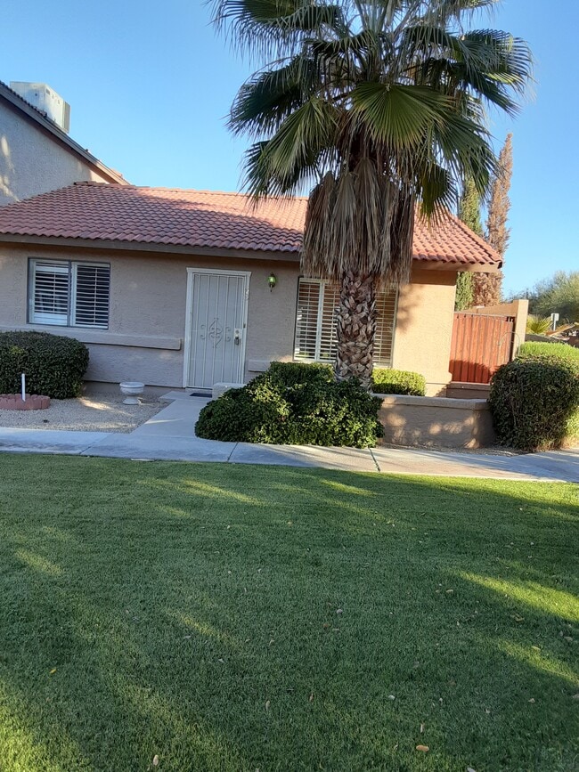 property at 17620 N 17th Pl