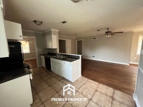 5037 Woodlark Ave in Memphis, TN - Building Photo - Building Photo