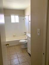 1240 W Dunlap Ave-Unit -12 in Phoenix, AZ - Building Photo - Building Photo