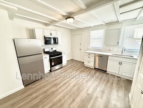 27 Hilton St in Framingham, MA - Building Photo - Building Photo