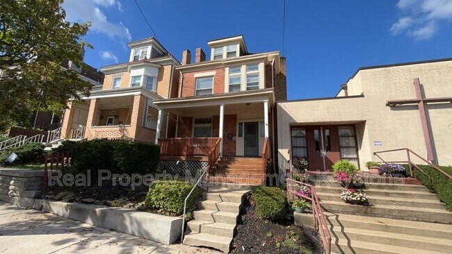 property at 1122 Greenfield Ave