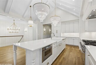 6206 Flagg Creek Ln in Western Springs, IL - Building Photo - Building Photo