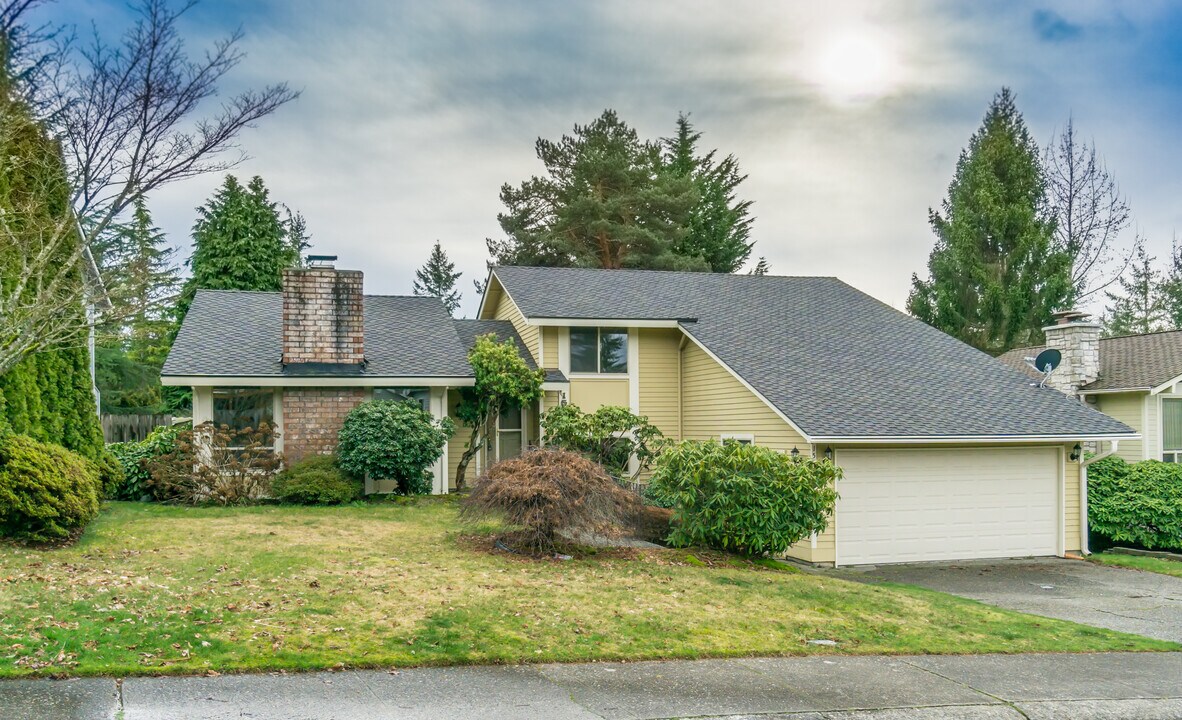 15739 SE 175th Pl in Renton, WA - Building Photo