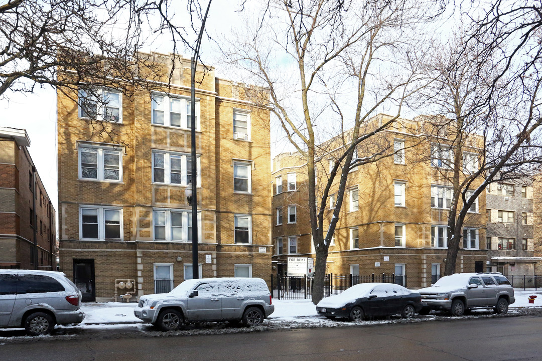 Rogers Park Apartments in Chicago, IL - Foto de edificio