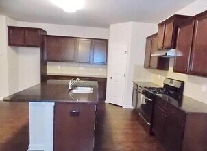 2148 Baywood Tree Ln SW in Snellville, GA - Building Photo - Building Photo