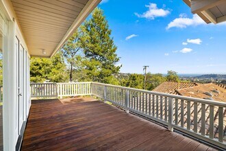 959 Cheltenham Rd in Santa Barbara, CA - Building Photo - Building Photo