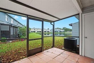 12668 Castle Hill Dr in Tampa, FL - Building Photo - Building Photo