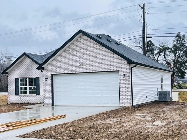 106 Diane Ct in Shepherdsville, KY - Building Photo - Building Photo