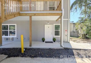 5642 Windermere Dr in Jacksonville, FL - Building Photo - Building Photo