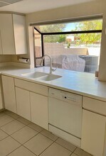 2353 Los Patos Dr in Palm Springs, CA - Building Photo - Building Photo