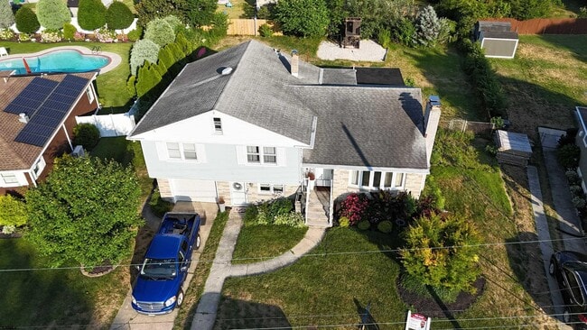 property at 702 Burton Ave