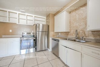 11207 W Oregon Ave in Youngtown, AZ - Building Photo - Building Photo