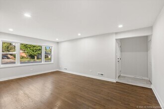 15041 Irving Ave in Dolton, IL - Building Photo - Building Photo