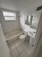 1474 NW 61st St, Unit 1 in Miami, FL - Building Photo - Building Photo