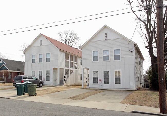 Pontotoc Gardens in Memphis, TN - Building Photo - Building Photo