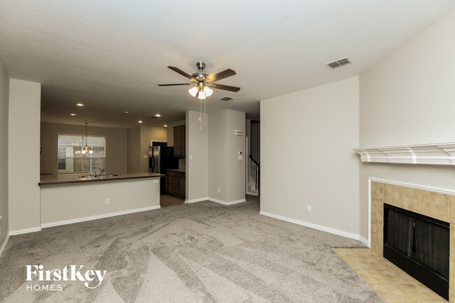 1339 Lake Forest Dr in Grand Prairie, TX - Building Photo - Building Photo