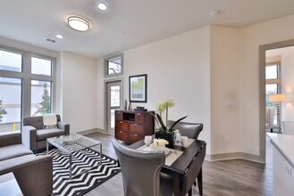 2899 Louisiana St in Houston, TX - Building Photo - Building Photo