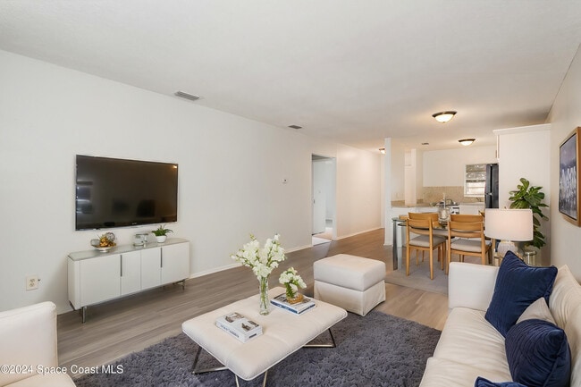 1727 Avocado Ave in Melbourne, FL - Building Photo - Building Photo