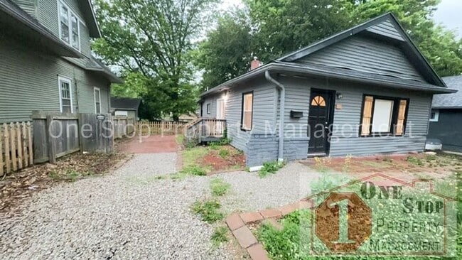 property at 518 S Ash Ave