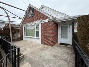 33 N Gladstone Ave in Margate City, NJ - Building Photo - Building Photo