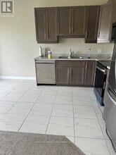 7354 Marvel Dr in Niagara Falls, ON - Building Photo - Building Photo