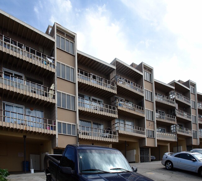 677-681 48th Ave in San Francisco, CA - Foto de edificio - Building Photo