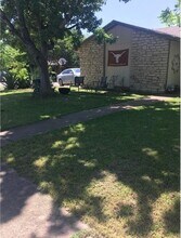 4801 Candletree Ln in Austin, TX - Building Photo - Building Photo