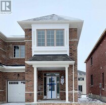 86 Callandar Rd in Brampton, ON - Building Photo