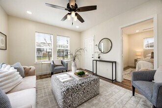 1435 N Durham Dr in Houston, TX - Building Photo - Building Photo